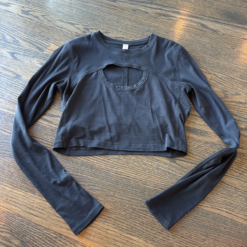 Lululemon Black LA Better Best Long Sleeve Crop Cropped Keyhole Cut Out Size 10 - Picture 9 of 16